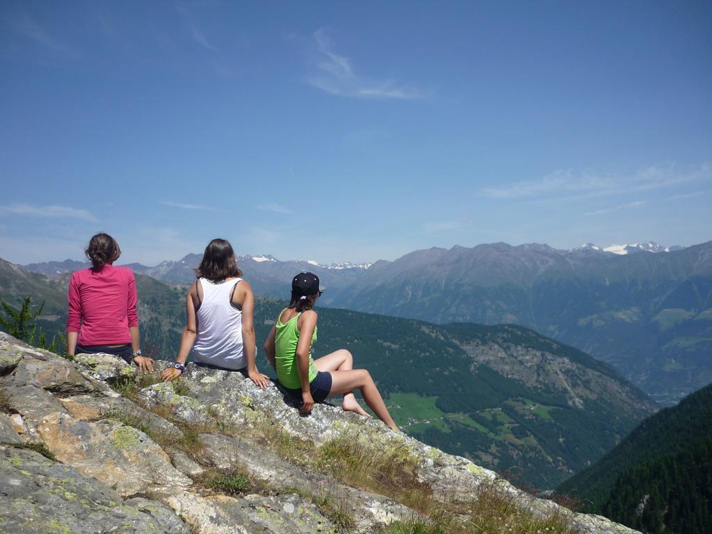 マルテッロ Alpenroseアパートホテル エクステリア 写真